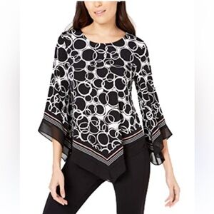 New ALFANI black white circle ring print blouse handkerchief chiffon hem petite